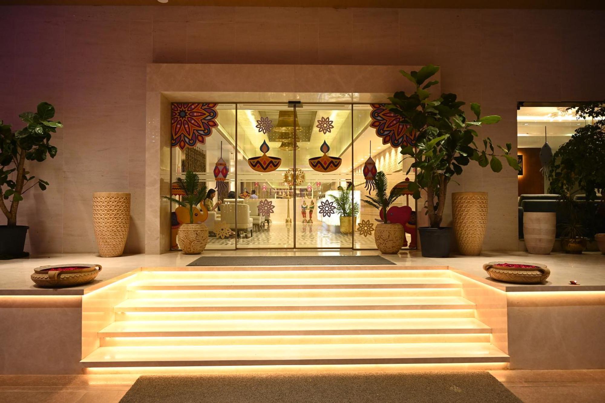 Marigold-Newly Renovated Hotel Shirdi Exterior photo